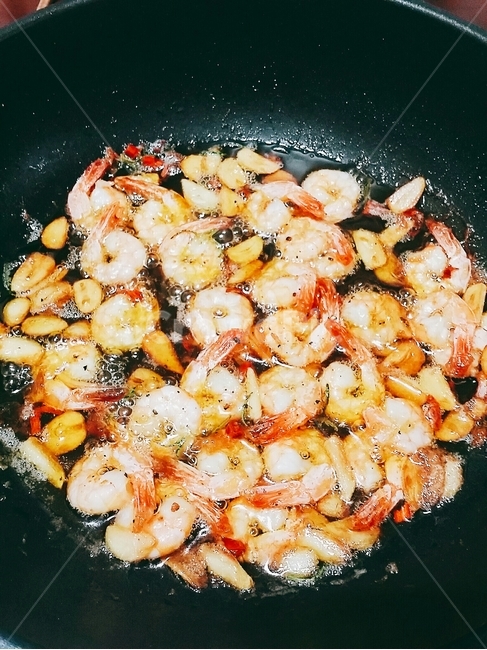 감바스,자취요리,새우,shrimp,마늘,garlic,올리브유,olive
