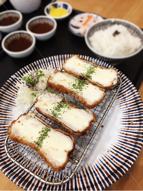 음식,돈까스,치즈돈까스,치즈,밥,음식,식재료,요리,food,cook,meal,dishes,food reserves