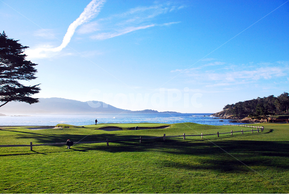하늘,페블비치,pebblebeach,구름,나무,산,바다,잔디,field,들,outdoors,옥외,grassland,목초지,nature,자연,human,인간,person,사람,자연,풍경,nature,landscape