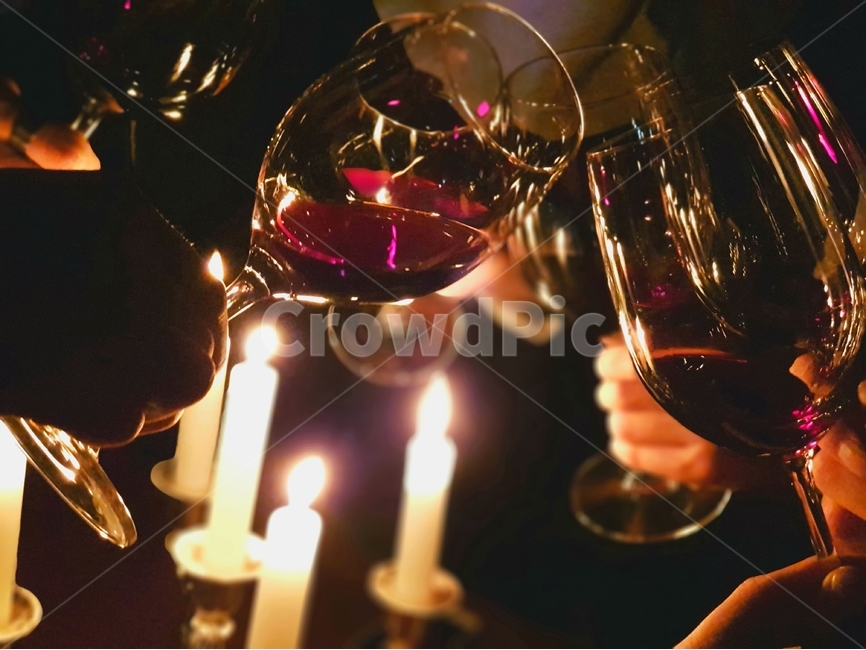 와인,모임,레스토랑,동창회,파티,감성사진,축제,건배,촛불,분위기,식사,저녁,연말모임,신년회,망년회,송년회,크리스마스,음식사진,와인잔,wine,party,restaurant,reunion,food,사람,인물,인간,human,person,신체일부,몸,body,축제,행사,festival,carnival,event,감성,sensible,feeling