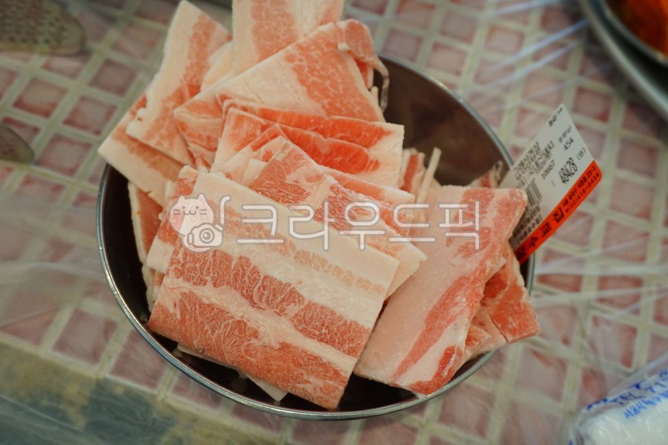 삼겹살,냉삼겹살,냉삼,급랭삼겹살,pork,돼지고기,meat,대패삼겹살,대패삼겹,냉동대패삼겹,생고기