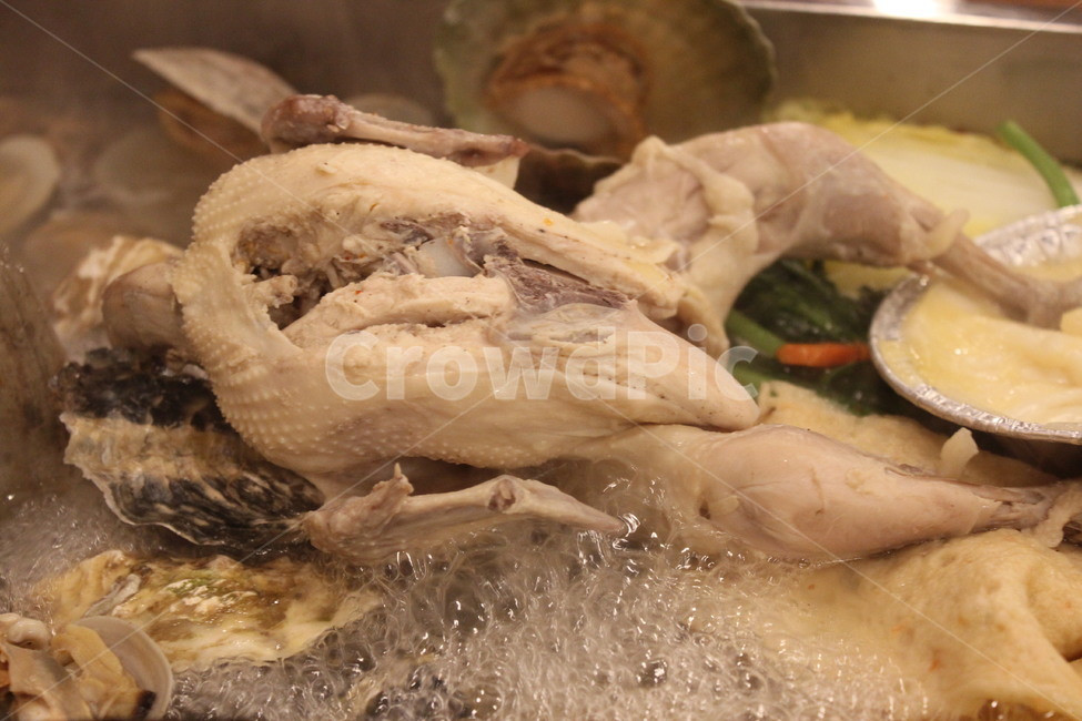 닭고기,닭,닭찜,삼계탕,백숙,조개찜,조개,조개탕,해산물요리,새조개,가리비,오징어,홍가리비,키조개,키조개관자,관자,백합,백합조개,홍합,채소,굴,굴찜,어묵,오뎅,전통음식,우리나라,한식,한국요리,한국음식,건강,음식,맛있는,korea,korean,koreanfood