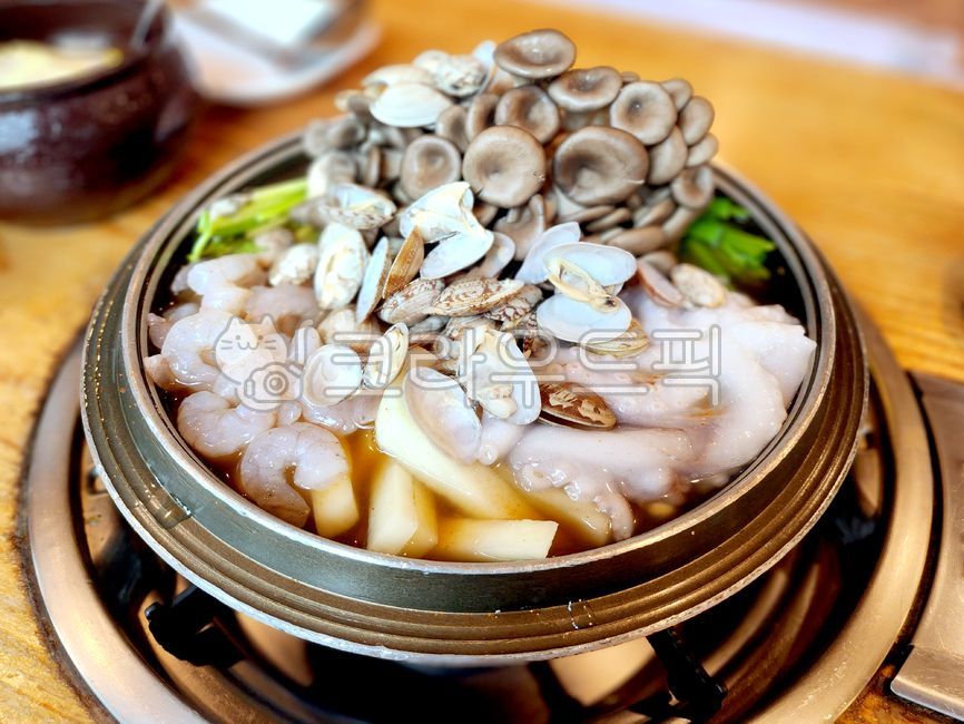 food,음식,식사,dish,해물탕,샤브샤브,버섯전골