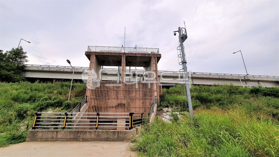 Flood damage prevention,Flood prevention,Flood safety,pump station,Flood damage surveillance camera,cctv,structure,building,Flood prevention facilities,water gate