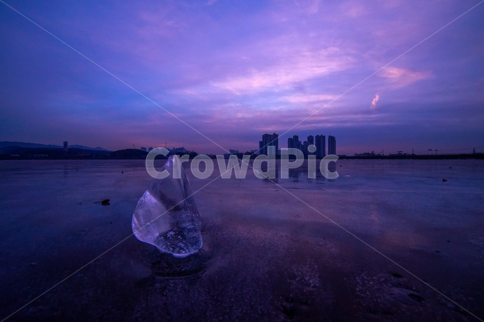호수,여명,새벽,건물,얼음판,빙판,얼음,겨울,계절,감성,풍경,도시,풍경,city,landscape,한국도시풍경,한국도시경관,korea cityscape,nature,자연,outdoors,옥외