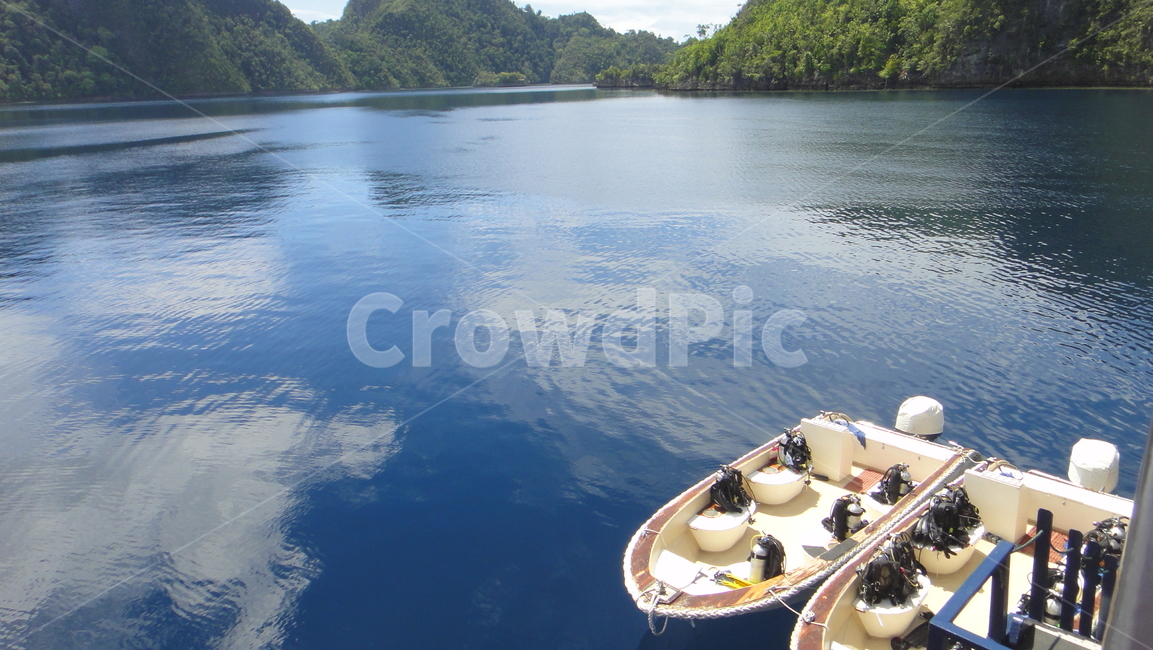 dive,scubadiving,boat,ocean,rajaampat,watercraft,선박