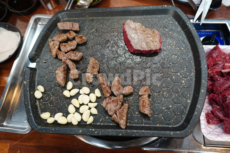 한우,고기,육류,육식,소고기,구이,먹거리,안주,식사,음식,food,한식,음식,식재료,요리,food,cook,meal,dishes,food reserves,육류,고기,meat,한식,한국음식,한국요리,korean food,korean dishes,korean meal,korean cook