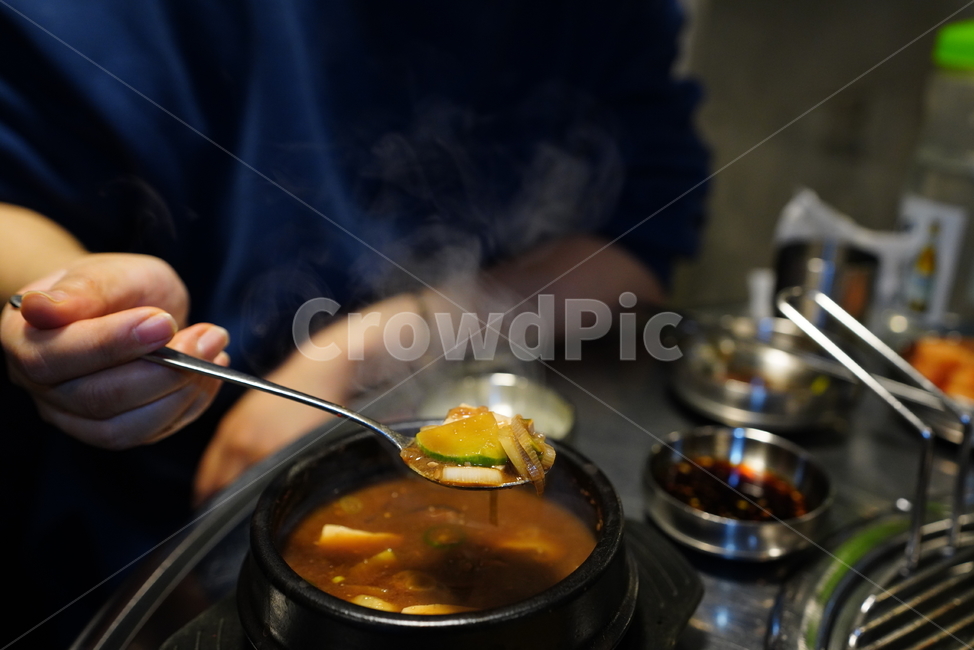 한식,된장,찌개,국물,푸드,food,반찬,식사,먹거리,bowl,요리,음식,meal,음식,식재료,요리,food,cook,meal,dishes,food reserves,한식,한국음식,한국요리,korean food,korean dishes,korean meal,korean cook