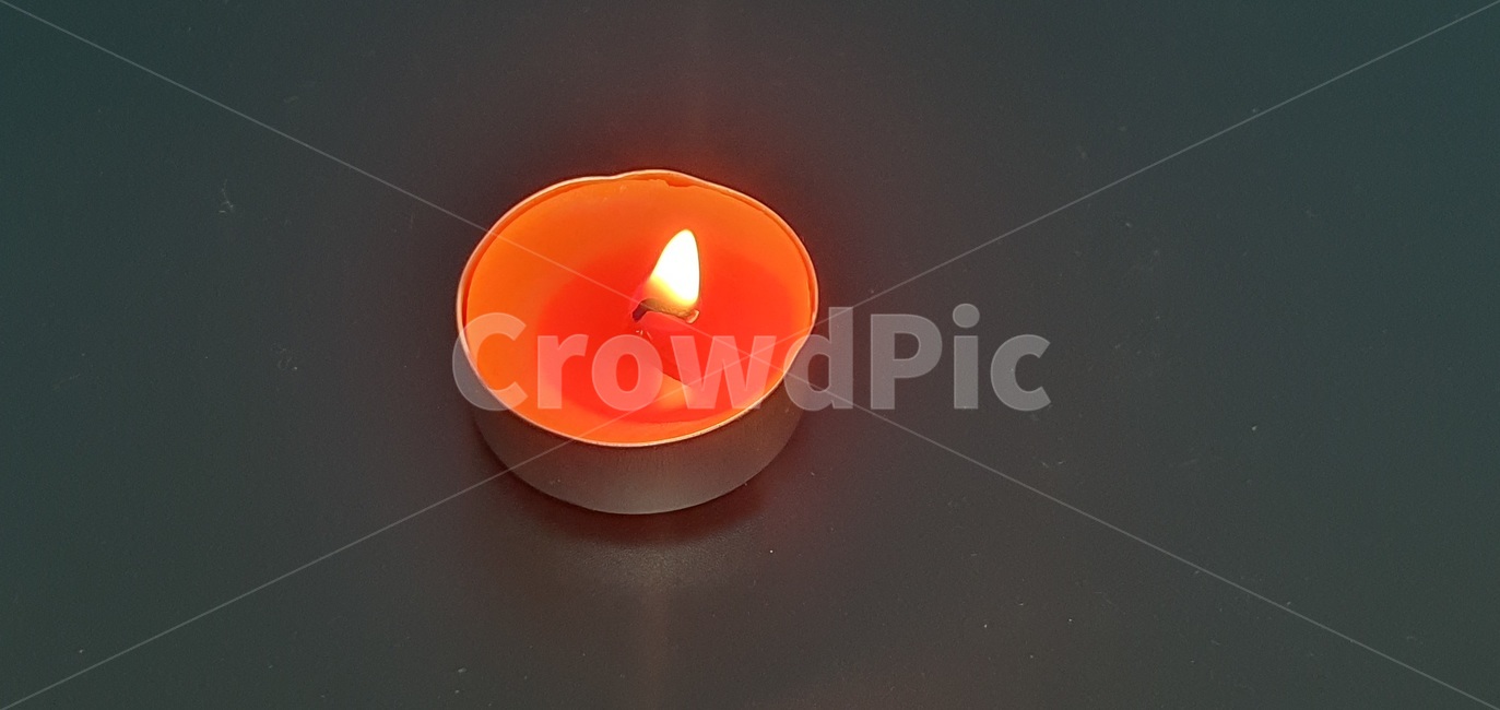 양초,초,빛,어두움,불빛,flame,candle,background,decoration,candlelight,fire,wax,light,glowing,burn,dark,glow,celebration,night,romance,peace,romantic,relaxation,black,festive,yellow,spirituality,decorative