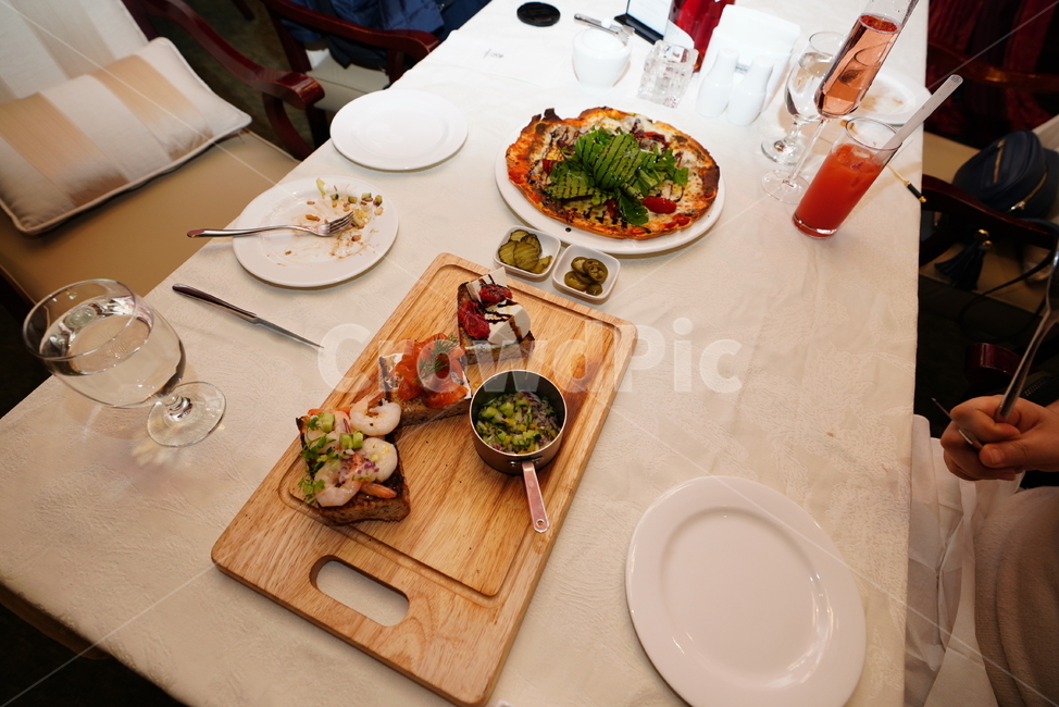 음식,빵,bread,먹거리,푸드,식사,양식,컵,접시,음식,식재료,요리,food,cook,meal,dishes,food reserves,양식,서양음식,서양요리,western food,western dishes,western meal,western cook