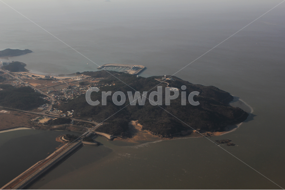 바다,항공촬영,섬,하이앵글,다리,산,해안선,해안,한국,인천,대한민국,바닷가,항구,선착장,도로,길,자연,풍경,nature,landscape,land,땅,outdoors,옥외,경치,scenery,ocean,대양,sea,water,물,shoreline