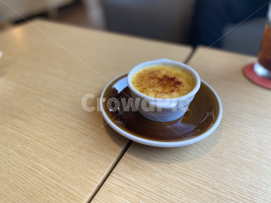 카페,커피,디저트,크림브륄레,크렘브륄레