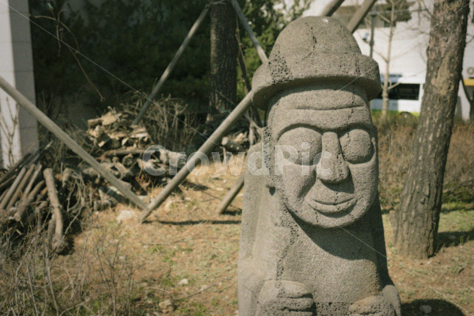 감성,빈티지,일상,돌하르방,제주도,제주도,jeju,jeju island,architecture,건축물,building,건물,symbol,상징,emblem