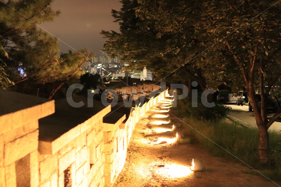 낙산공원,야경,성곽,서울야경,혜화,대학로,도시,풍경,city,landscape,야경,밤,nightscape,night,랜드마크,landmark,tourist attraction,한국전통,한국문화,korean traditional,korean culture
