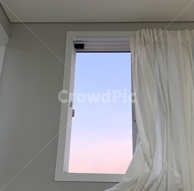 하늘,창문,핑크,분홍,연보라,인테리어,실내디자인,interior design