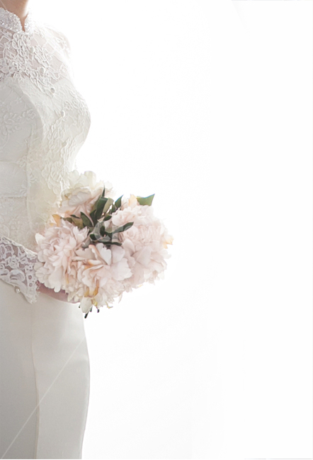 결혼,신부,여자,웨딩드레스,부케,wedding,bouquet,dress,wouldyoumarryme,사람,인물,인간,human,person,여성,여자,woman,female,lady,결혼,혼례,웨딩,wedding,marriage,marry,기념일,축하,anniversary,congratulation,celebrate,celebration
