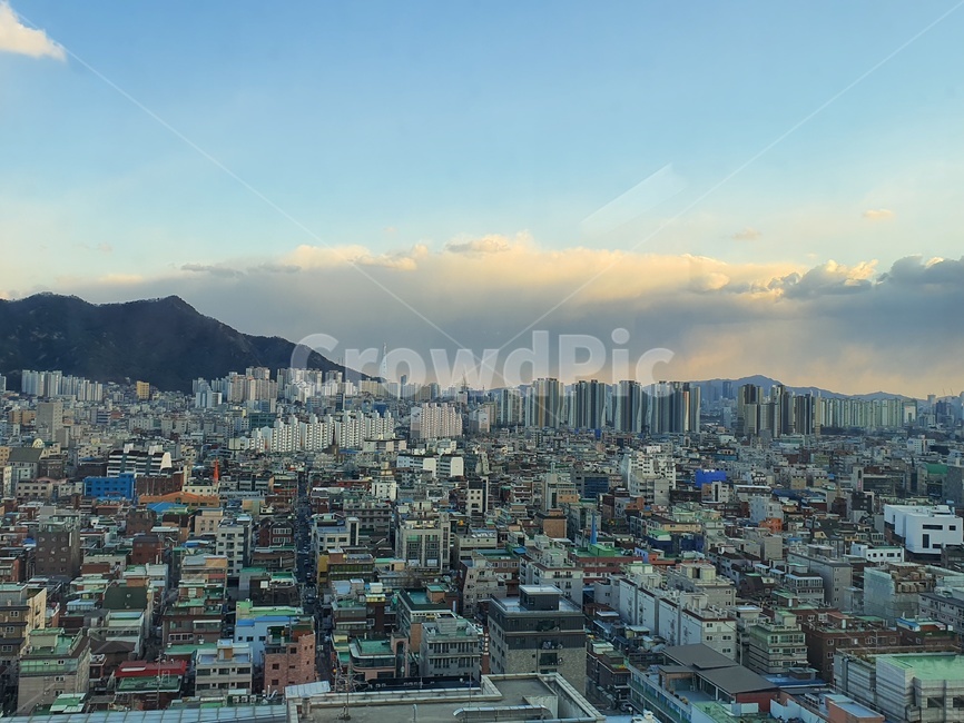 outdoors,옥외,landscape,경치,town,풍경,scenery,자연,nature,도시,metropolis,중심지,urban,건물,building,시티,city,어반