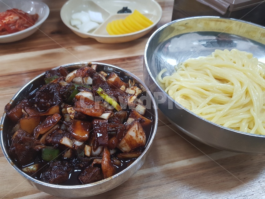 음식,중국음식,차이니지푸드,차이니즈푸드,food,chinessfood,짜장면,자장면,고추짜장,고추짜장면,매운음식