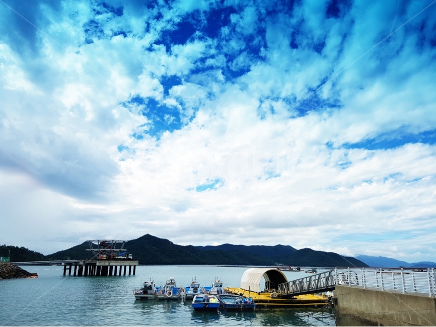 마량항,여행,행복,동행,하늘,바다,전남,항구,자연,풍경,nature,landscape,교통,교통수단,traffic,transportation,water,물,waterfront,워터 프론트,pier,교각,port,포트