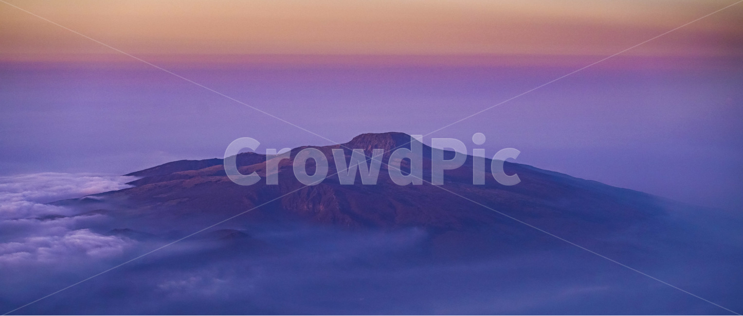항공사진,제주,제주도,한라산,일몰,운해,구름,하늘,노을,역광,달,airplane,cloudsea,halla,mountain,jeju,jejuisland,sunset,sky,자연,풍경,nature,landscape,산,outdoors,옥외,mountain range,산맥,peak,피크