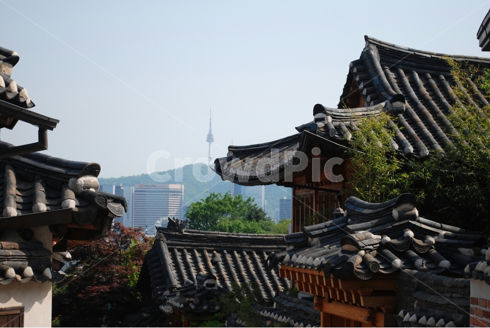 한옥마을,한옥,북촌한옥마을,남산타워,남산,한국전통,한국문화,korean traditional,korean culture,건축물,건물외관,exterior,building,structure,architecture,construction