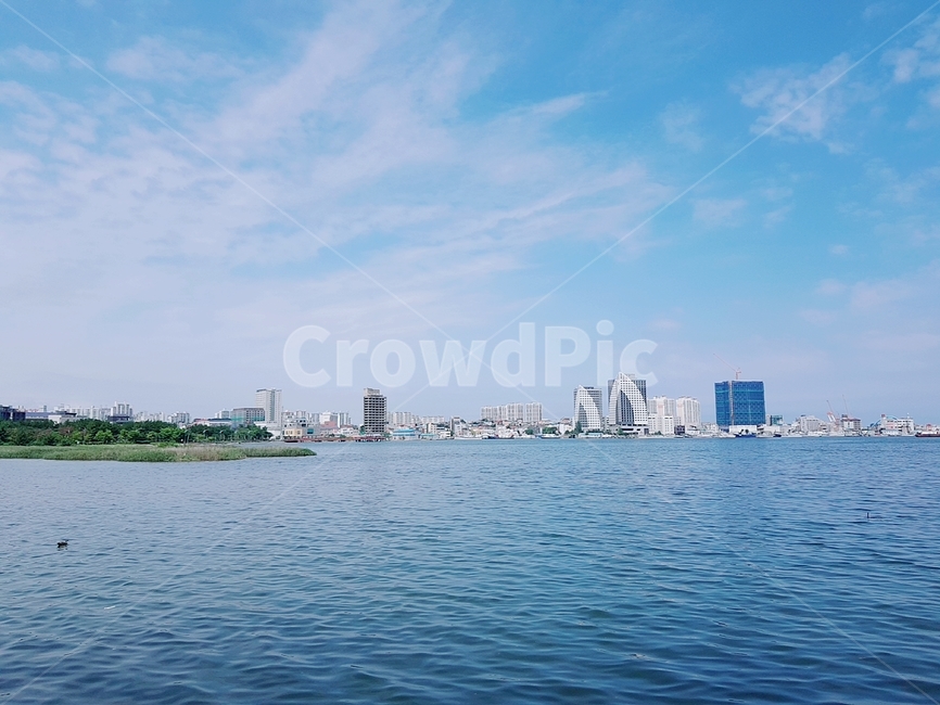 물,water,호수,lake,건물,경치,공원,여유,하늘,sky,구름,cloud,옥외,자연,nature,summer,여름,도시,풍경,city,landscape,sea,바다,ocean,대양,outdoors,land,땅