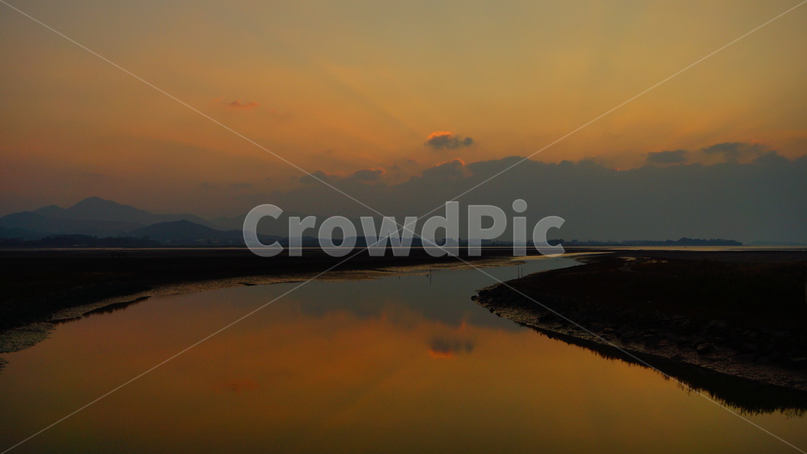 적막감,노을,고요함,가을하늘,저녁하늘,일상,하늘,바다,자연,풍경,nature,landscape,outdoors,옥외,land,땅,water,물