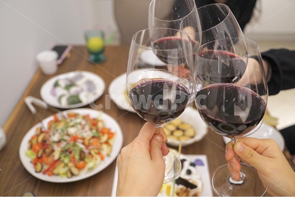 파티,와인,우정파티,음식,유리잔,glass,기념일,축하,anniversary,congratulation,celebrate,celebration
