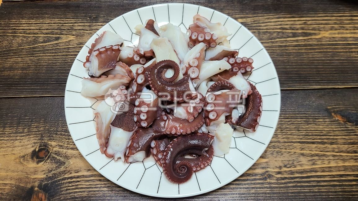 meal,stone octopus,boiled octopus,sucker,octopus dish,food,Blood octopus