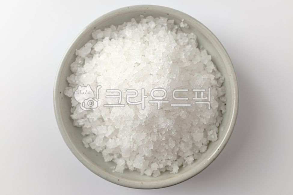 seasoning,close up,salt,solid,ingredient,crystal,food,thick,Seasoning,Stiff,meal,White,granules,grocery,Food Ingredients,braided,ingredients,coarse salt