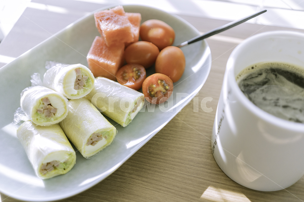 coffee,커피,샌드위치,토마토,과일,수박,sandwich,fruit,watermelon,tomato