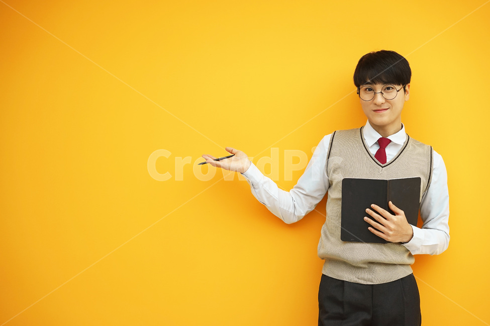 수능,교육,학생,교복,시험,강의,수업,고등학생,고3,남고생,남자고등학생,남고,수능시험,기말고사,중간고사,모의고사,exam,quiz,test,학업,공부,남자,남학생,사람,인물,인간,human,person,얼굴표정,facialexpression,face,남성,man,male,학교,education,learning,study,schoo,사람,인물,인간,human,person,얼굴표정,facial expression,face,남성,남자,man,male,감정표현,기분,feeling,emotion,교육,학교,공부,education,learning,study,school