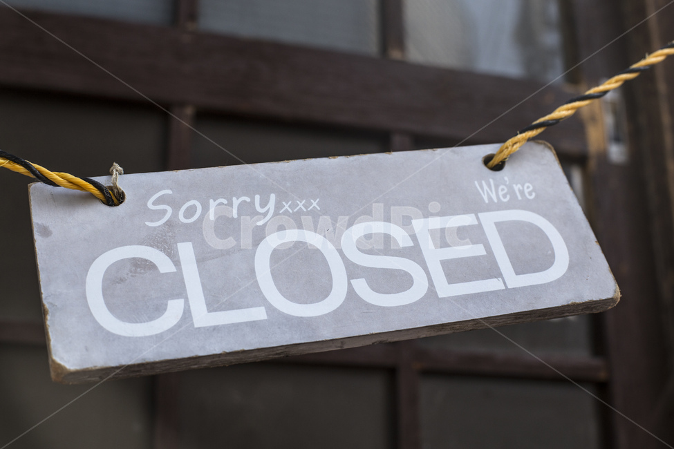 closedsign,클로즈,배경,카페,닫음,배너,도시의,개념,카피,디자인,표시,문,doorsign,영어,메시지,오래된,식당문,간판,상점앞,기호,텍스트,도시,빈티지,창문,종료,회색,나무문,마감,끝,사물,물건,오브젝트,thing,object,matter