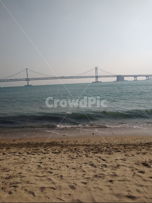 바다,모래사장,하늘,다리,부산