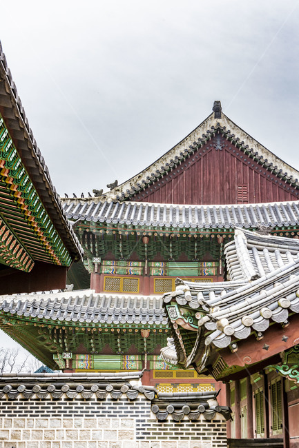 창덕궁,문화유산,궁궐,고궁,기와,전통기와,기와지붕,추녀,단청,전통가옥,인정전,전통담장,기와담장,건축물,한국전통,한국문화,korean traditional,korean culture,건축물,건물외관,exterior,building,structure,architecture,construction