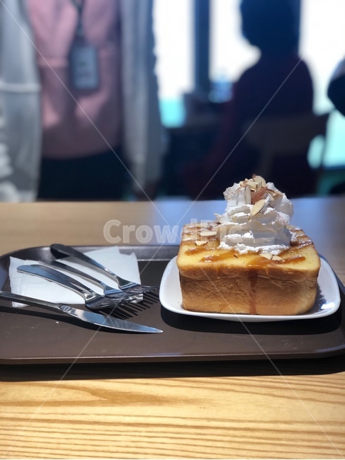 허니브레드,음식,디저트,후식,맛있는음식,휘핑,빵,생크림,허니,음식,식재료,요리,food,cook,meal,dishes,food reserves,빵,bread,디저트,간식,후식,dessert,snack