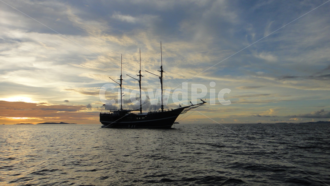 liveaboard,리브어보드,scubadiving,스쿠바다이빙,rajaampat,라자암팟,watercraft,선박,sailingship,돛단배
