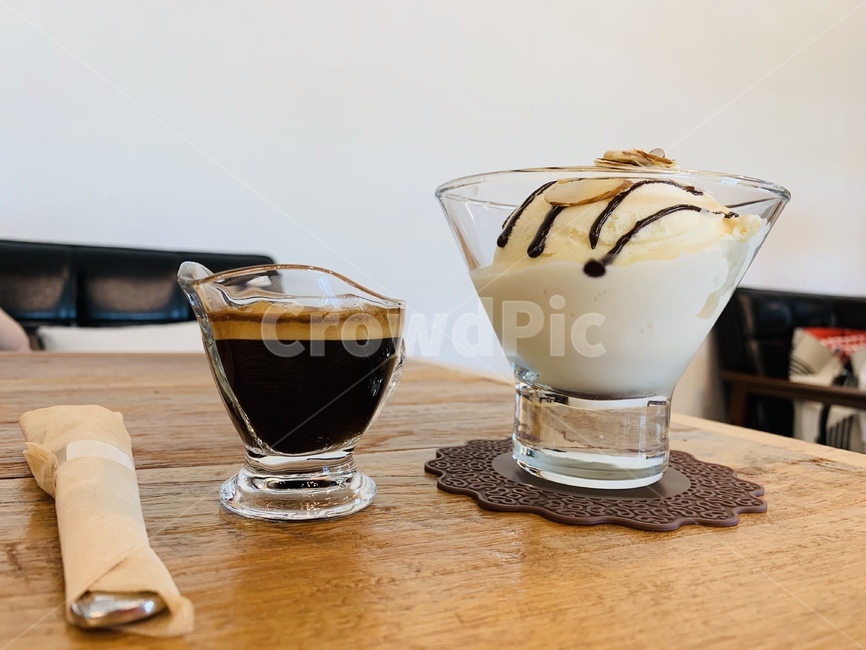 카페,아포카토,커피,에스프레소,아이스크림림,달달함,커피,카페,coffee,cafe