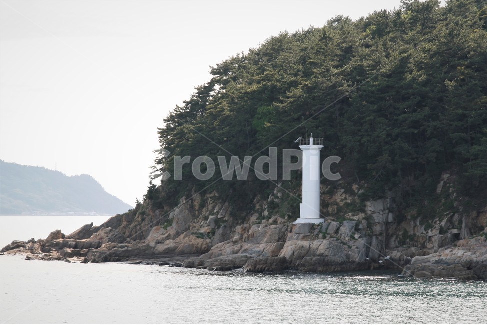 하얀,등대,해안선,충돌,방지,자연,풍경,nature,landscape,등대,lighthouse,architecture,건축물,building,건물,tower,탑