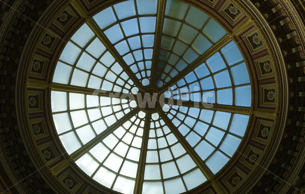 architecture,건축물,building,건물,window,창문,영국,영국박물관,박물관,박물관천장,천장,천장창문,원형천장,원형창문,ceiling,england,unitedkingdom,british