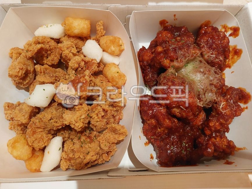 치킨,닭강정,닭고기,양념치킨,후라이드치킨,chicken,튀김,음식