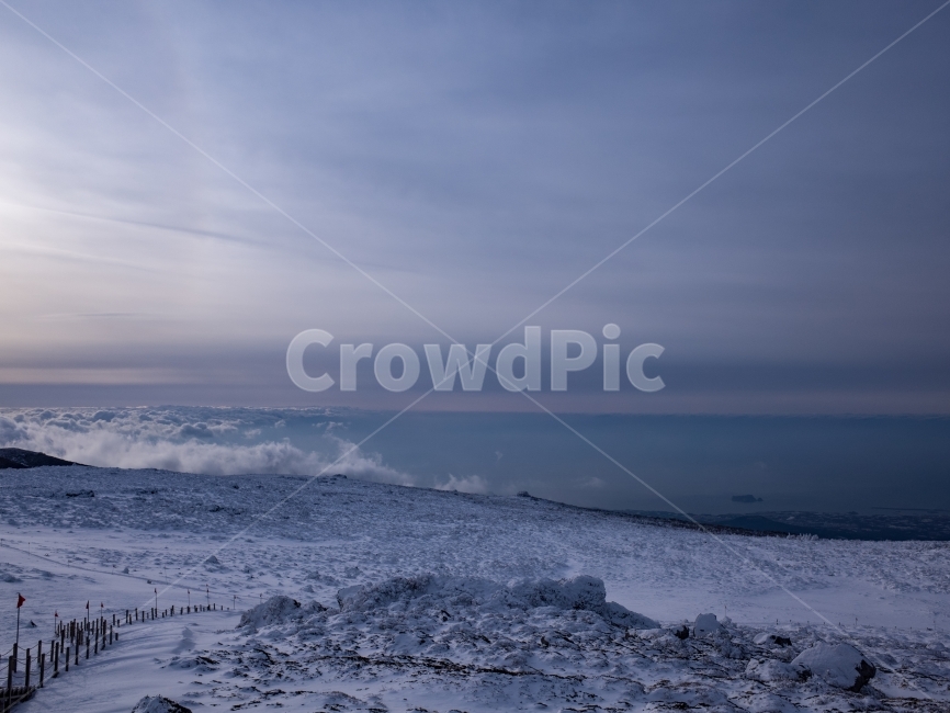 한라산,겨울,겨울풍경,눈꽃,제주도,겨울,계절,winter,season,자연,풍경,nature,landscape,한국자연풍경,한국자연경관,korea nature landscape,제주도,jeju,jeju island,ocean,대양,outdoors,옥외,sea,바다,water,물