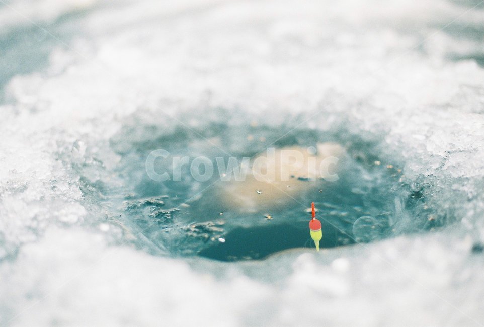 얼음낚시,빙어낚시,낚시,얼음,겨울,찌,구멍,겨울,계절,winter,season,스포츠,레저,운동,sports,leisure,exercise,감성,sensible,feeling