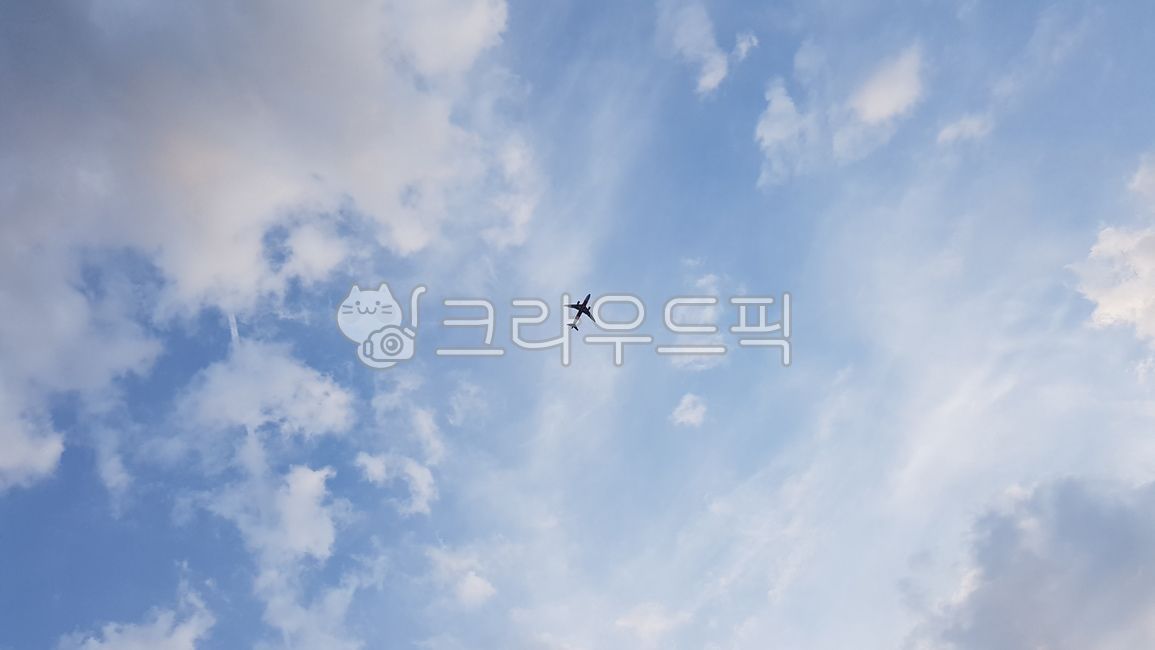 하늘,비행기,구름,파란색,하늘색,배경화면,cloud,sky,웅장한,아름다운