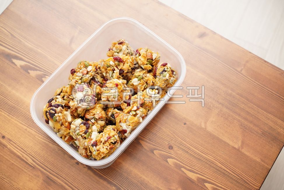 강정,견과류,씨리얼,곡물,디저트,간식,먹거리,음식,푸드,후식,주전부리,씨앗,건강식,food