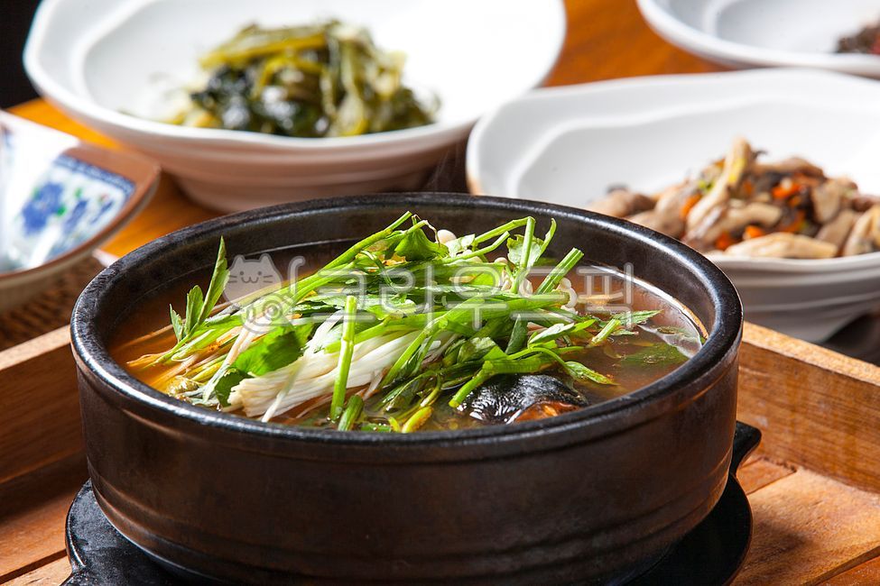 복어,복어요리,복어탕,복어뚝배기,복매운탕,복어지리,복지리,복지리탕,복어지리탕,복어매운탕,생선,물고기,건강식,영양식,특별식,한식,한식요리,미나리,채소,음식,식사,맛집,먹거리,전통음식,전통먹거리,음식,식재료,요리,food,cook,meal,dishes,food reserves