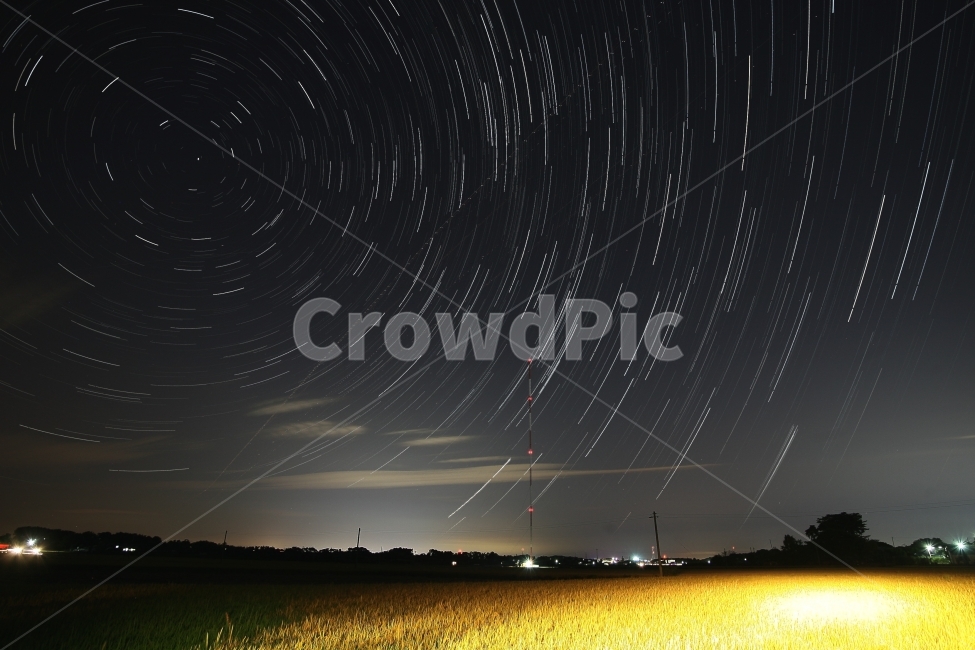 별,궤적,시골,야경,밤,하늘,풍경,star,startrails,night,sky,자연,풍경,nature,landscape,야경,밤,nightscape,night,outdoors,옥외,universe,우주,astronomy,천문학,outer space,대기권 밖,starry sky,별이 빛나는 하늘,space