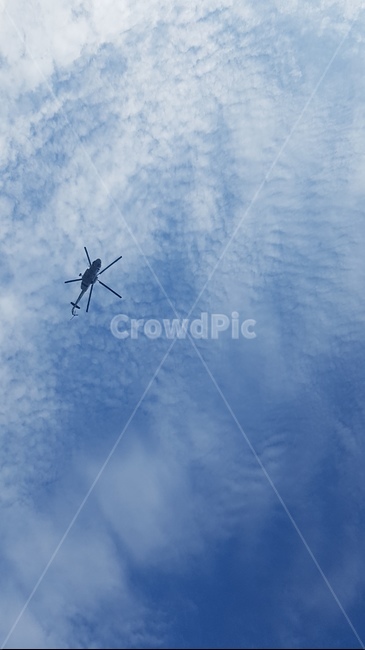 하늘,구름,헬리콥터,파랗다,풍경,helicopter,cloud,sky,교통,교통수단,traffic,transportation