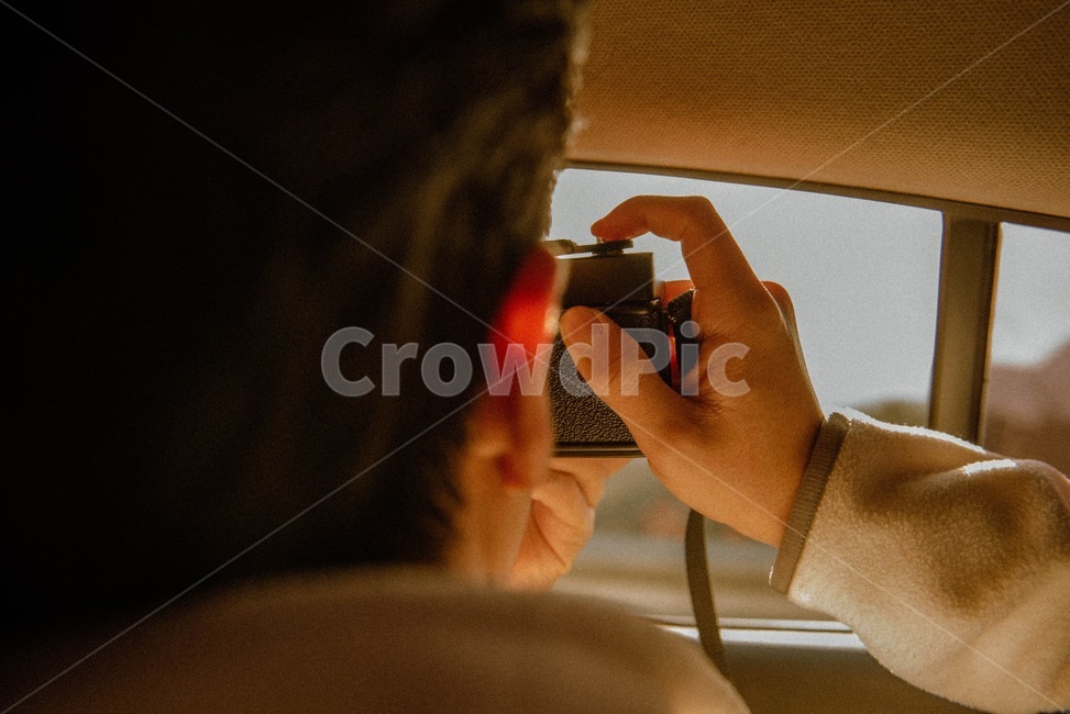 필름카메라,뒷모습,필름,인물,사진작가,드라이브,출사,사람,인물,인간,human,person,남성,남자,man,male,사진작가,포토그래퍼,photographer,감성,sensible,feeling