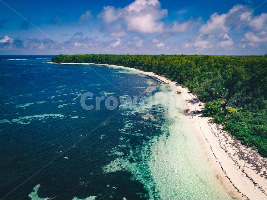 드론사진,항공사진,버드아이뷰,셰이셀,셰이샐,마헤섬,마헤,인도양,seychelles,maheisland,dji,drone,데로쉐섬,desrochesisland,자연,풍경,nature,landscape,해외,외국,세계,foreign,oversea,world,세계자연풍경,해외자연풍경,외국자연풍경,world nature landscape,outdoors,옥외,land,땅,ocean,대양,sea,바다,water,물,shoreline,해안선,coast,연안